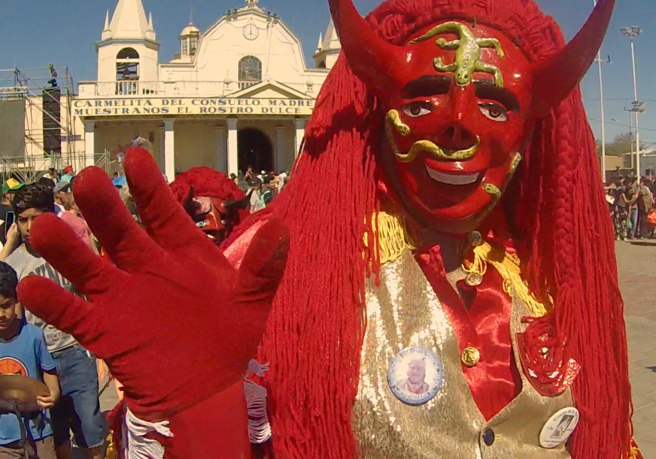 “Diablos Rojos danzas al compás del corazón” Museo de Antofagasta
